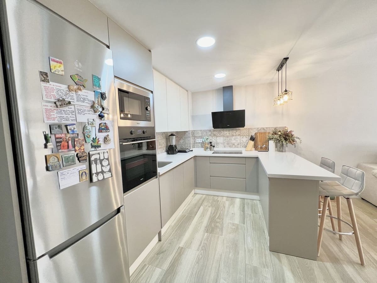 2 sovrum Lägenhet till salu i Fuengirola med garage - 530 000 € (Ref: 9479839)