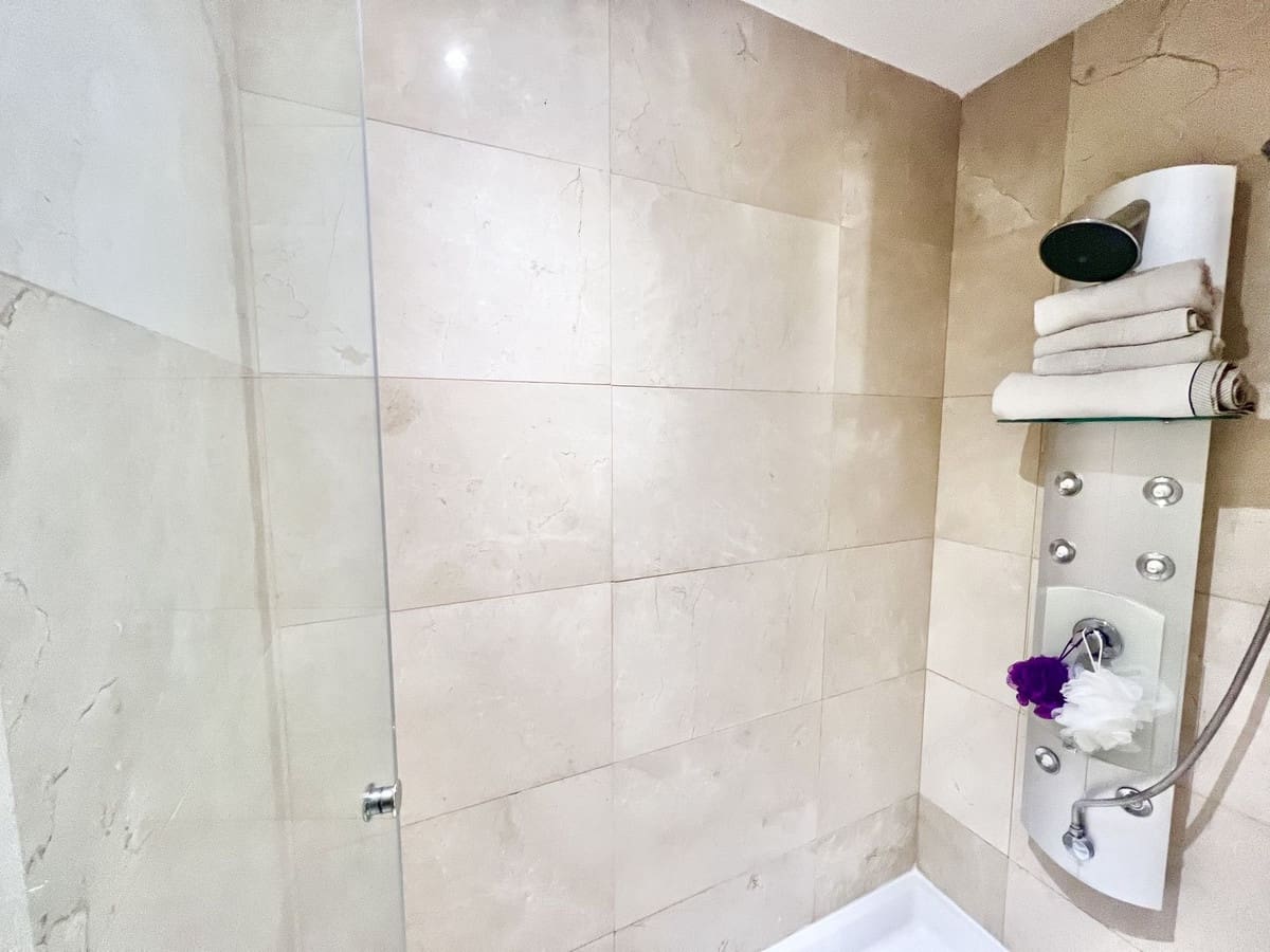 3 sovrum Hus till salu i Estepona med pool garage - 530 000 € (Ref: 9479842)