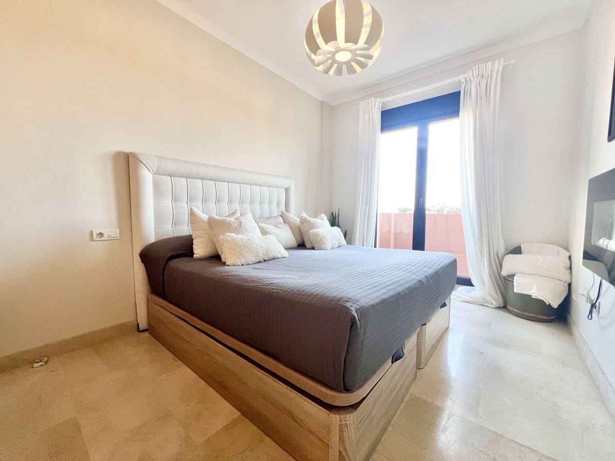 3 sovrum Hus till salu i Estepona med pool garage - 530 000 € (Ref: 9479842)