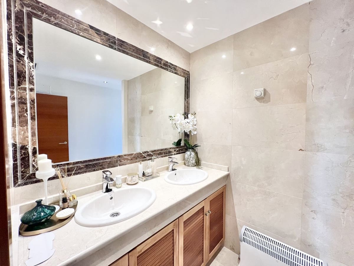 3 sovrum Hus till salu i Estepona med pool garage - 530 000 € (Ref: 9479842)