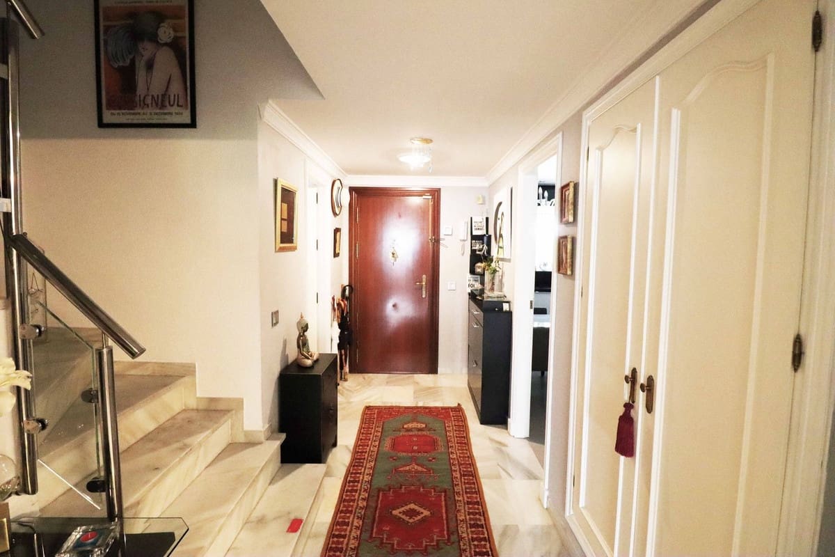 4 makuuhuone Omakotitalo myytävänä paikassa Atalaya-Isdabe mukana uima-altaan - 530 000 € (Ref: 9479843)