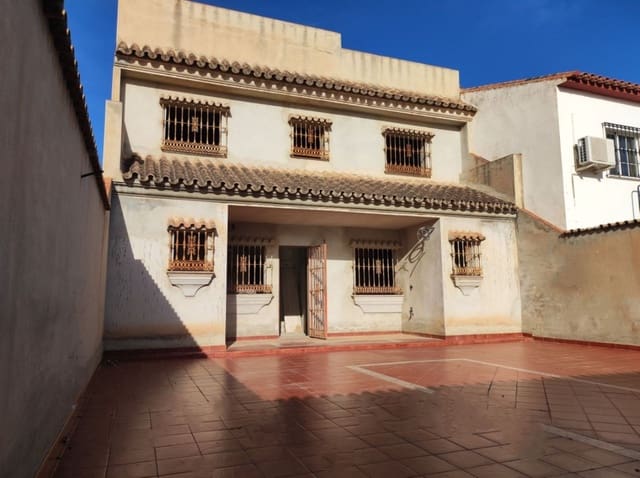 5 bedroom Townhouse for sale in Centro ciudad, Fuengirola with garage - € 531,000 (Ref: 9479846)