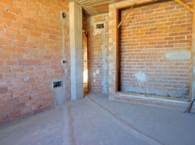 5 bedroom Townhouse for sale in Centro ciudad, Fuengirola with garage - € 531,000 (Ref: 9479846)