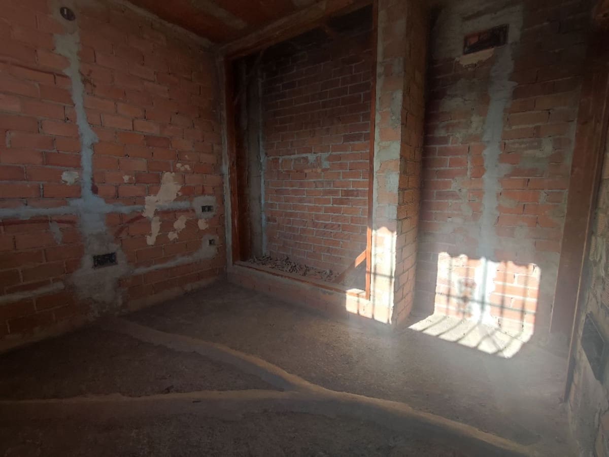 5 bedroom Townhouse for sale in Fuengirola with garage - € 531,000 (Ref: 9479846)