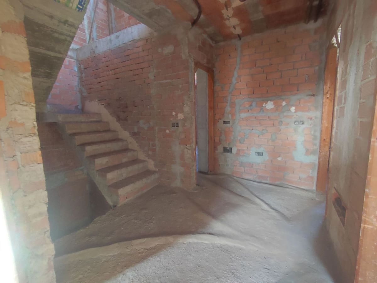 5 bedroom Townhouse for sale in Fuengirola with garage - € 531,000 (Ref: 9479846)