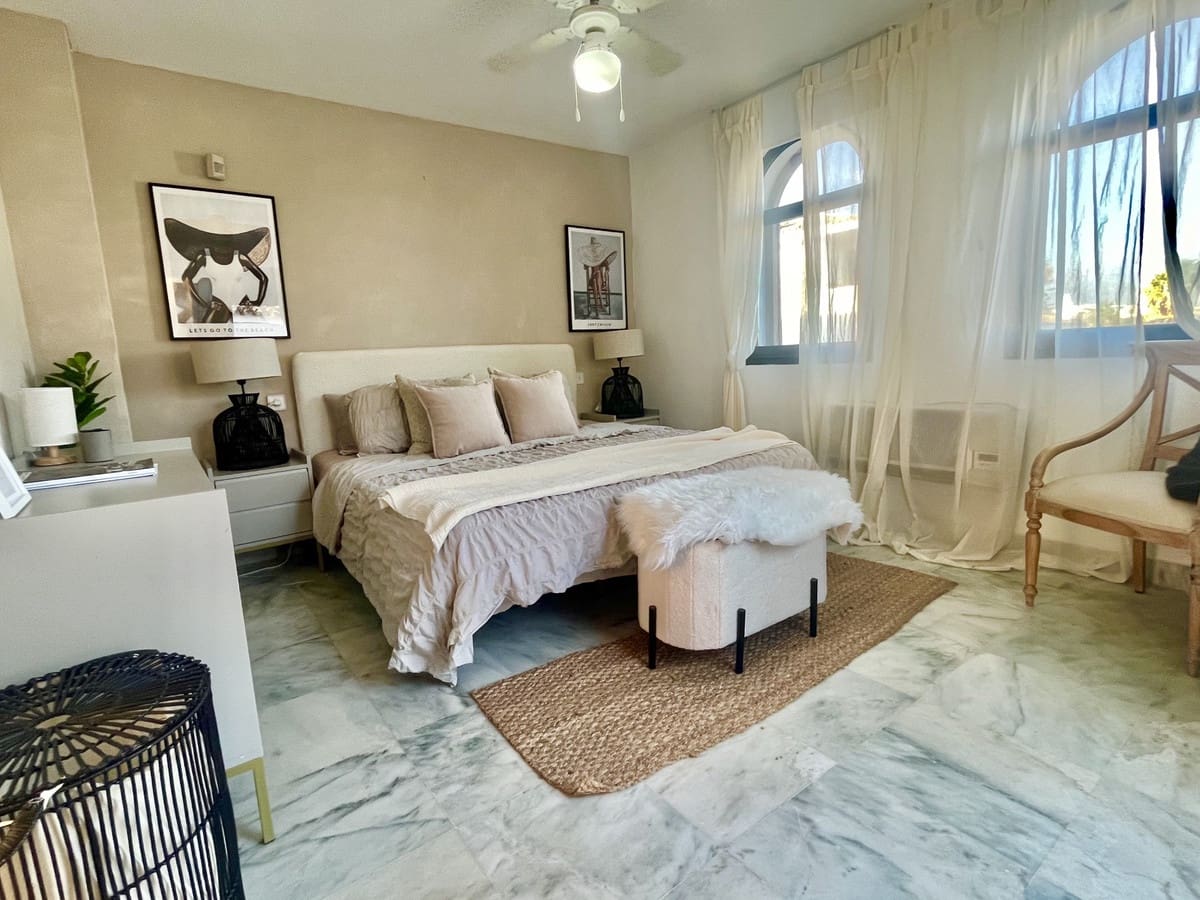 2 bedroom Townhouse for sale in Costalita with pool - € 570,000 (Ref: 9479861)