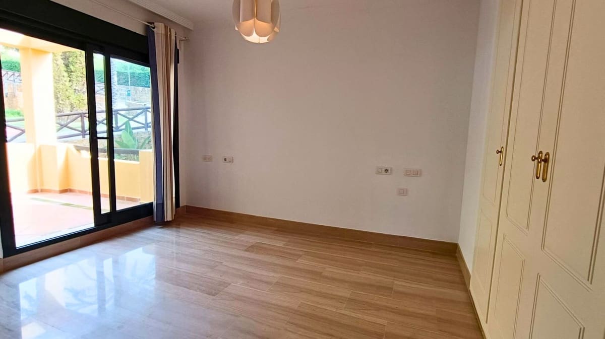 3 bedroom Apartment for sale in Sotogrande with pool - € 545,000 (Ref: 9479864)