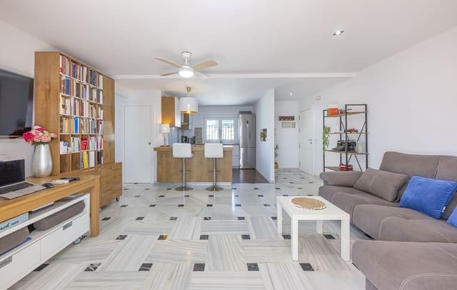 3 soverom Penthouse til salgs i Centro ciudad, Fuengirola med garasje - € 545 000 (Ref: 9479865)