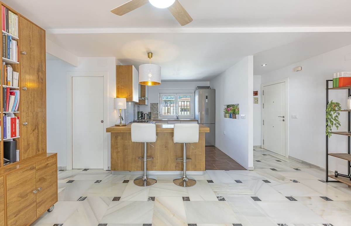 3 soverom Penthouse til salgs i Fuengirola med garasje - € 545 000 (Ref: 9479865)