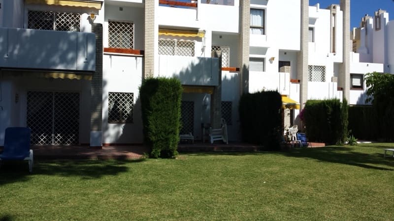 Casa de 3 habitaciones en Nueva Andalucia en venta con piscina - 545.000 € (Ref: 9479868)