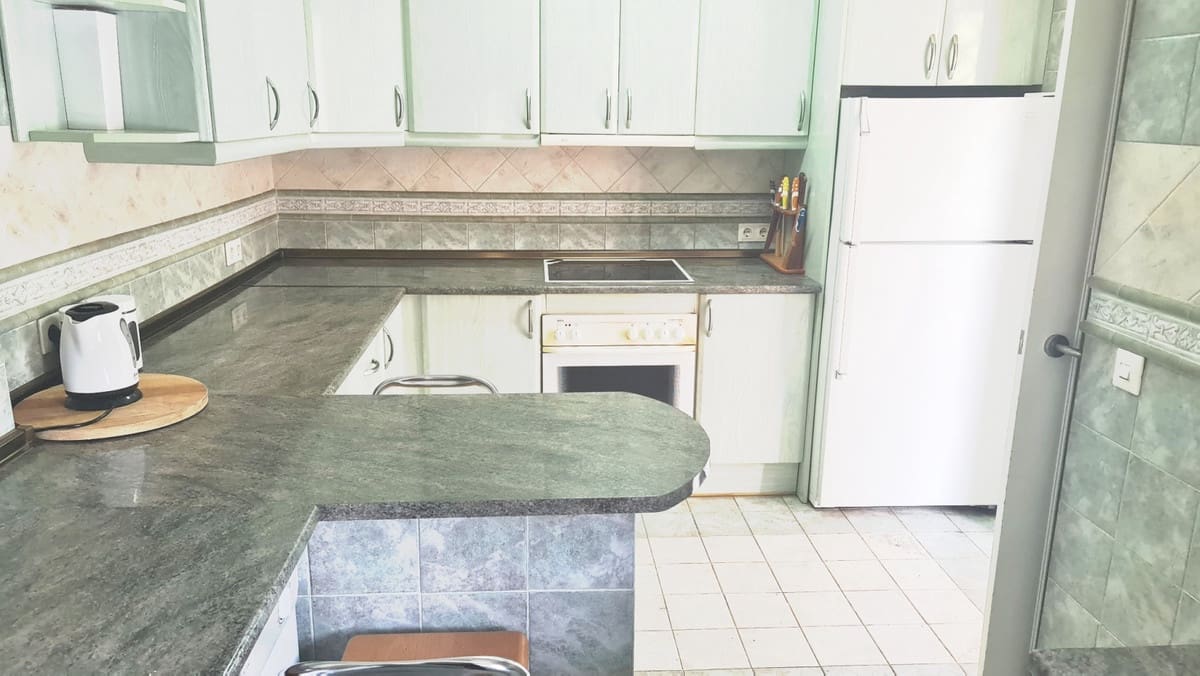 Casa de 3 habitaciones en Nueva Andalucia en venta con piscina - 545.000 € (Ref: 9479868)