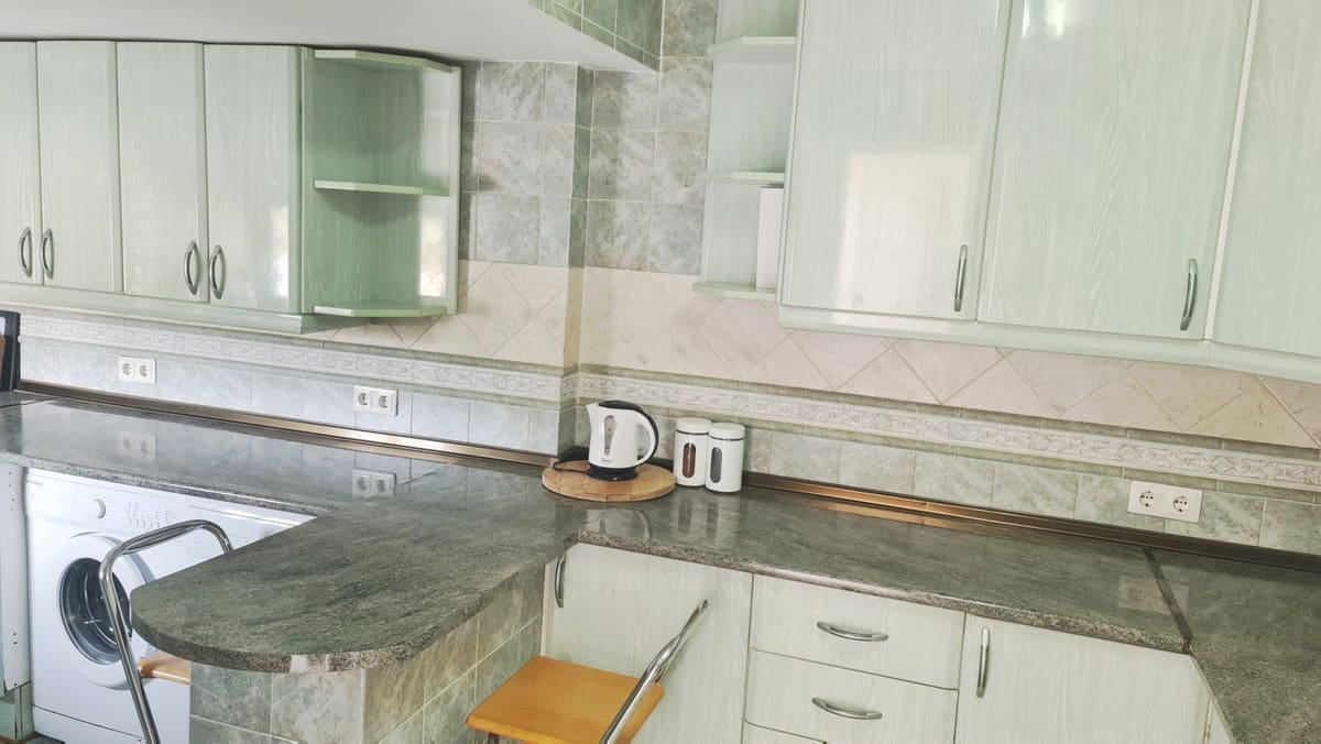 Casa de 3 habitaciones en Nueva Andalucia en venta con piscina - 545.000 € (Ref: 9479868)