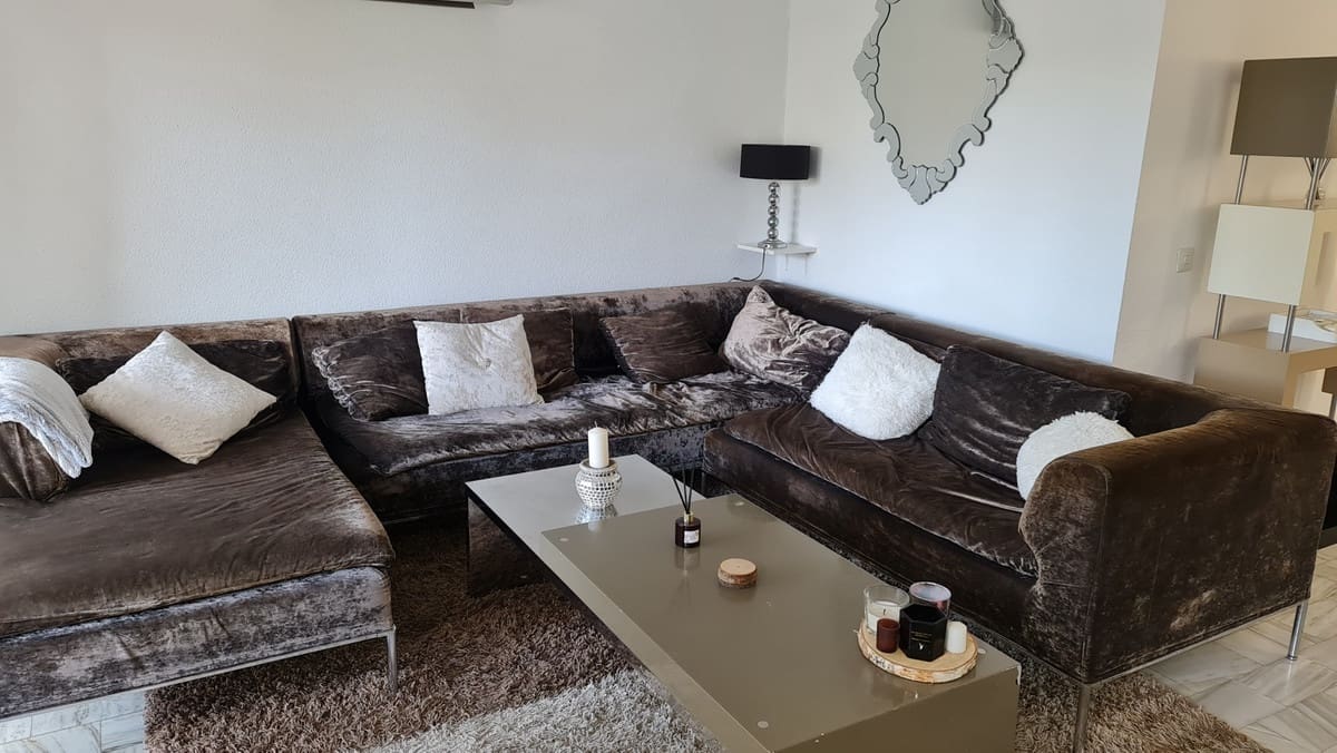 Casa de 3 habitaciones en Nueva Andalucia en venta con piscina - 545.000 € (Ref: 9479868)