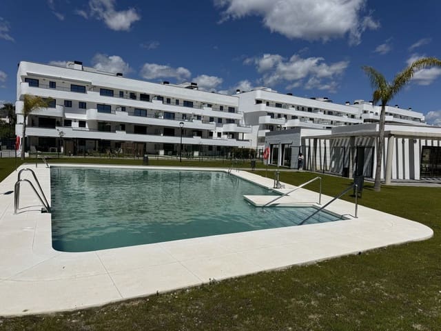 3 bedroom Penthouse for sale in Selwo, Estepona with pool - € 549,000 (Ref: 9479874)