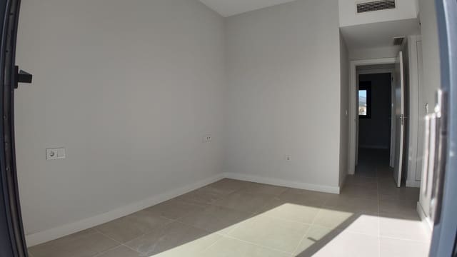 3 bedroom Penthouse for sale in Centro, Estepona with pool - € 549,000 (Ref: 9479875)