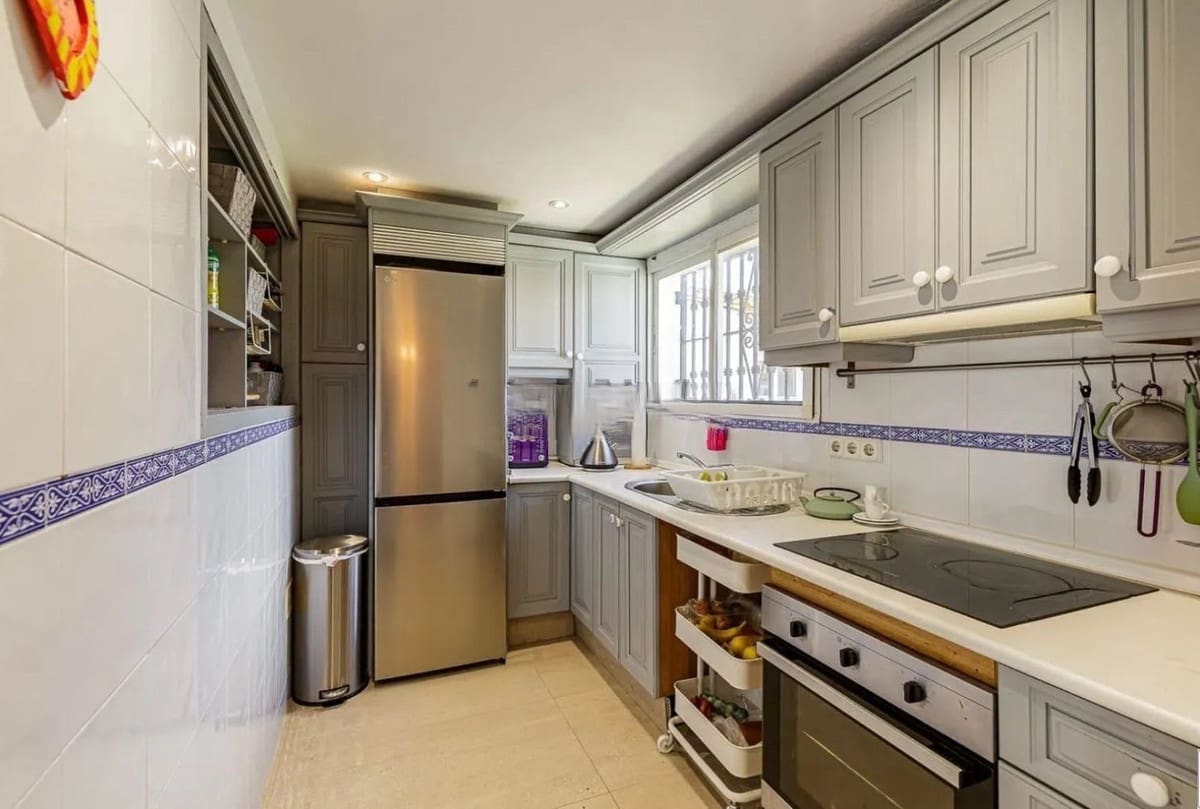 Casa de 3 habitaciones en Bahía Dorada en venta con piscina - 549.000 € (Ref: 9479879)