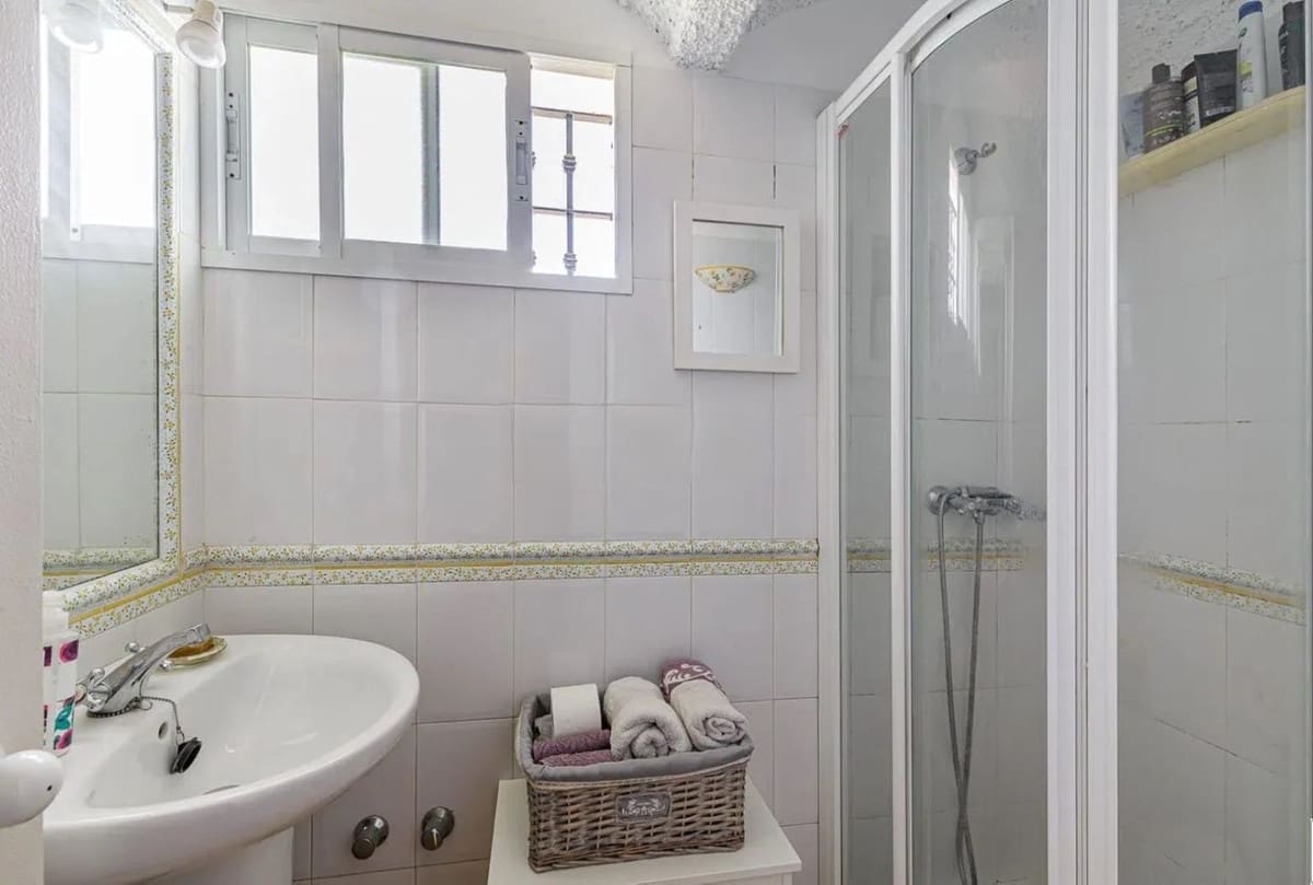 Casa de 3 habitaciones en Bahía Dorada en venta con piscina - 549.000 € (Ref: 9479879)