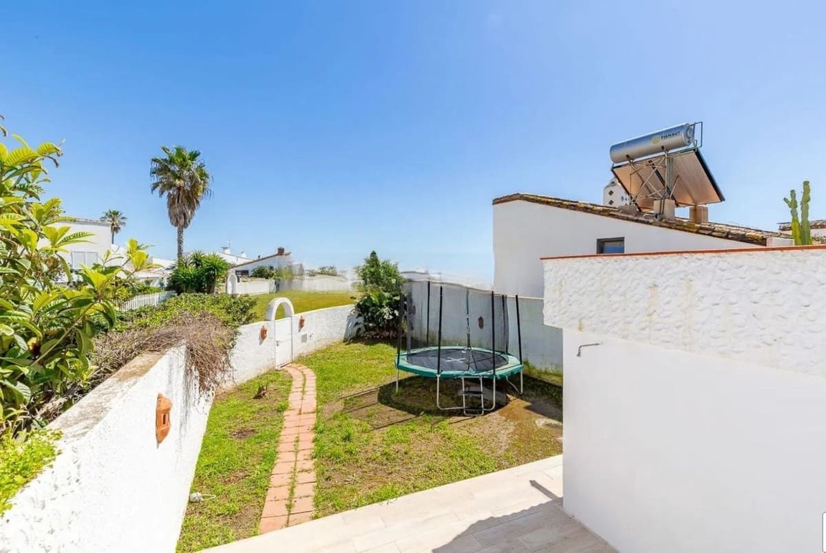 Casa de 3 habitaciones en Bahía Dorada en venta con piscina - 549.000 € (Ref: 9479879)