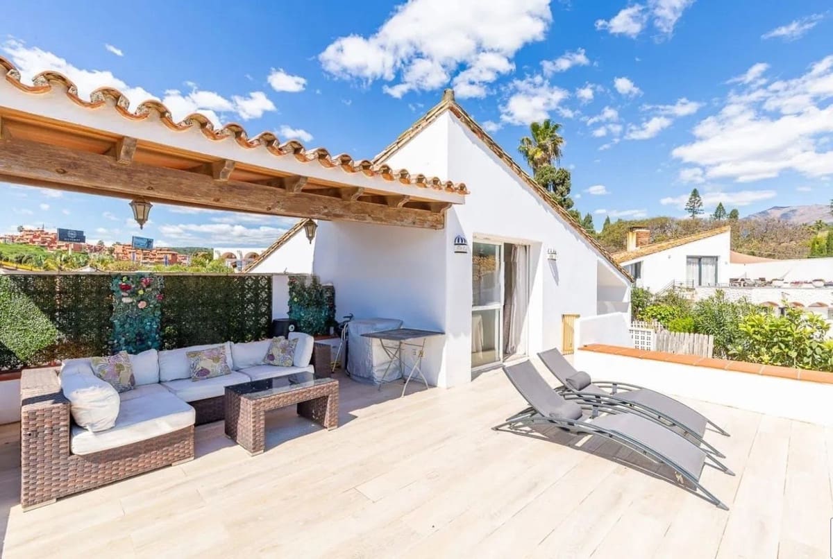 Casa de 3 habitaciones en Bahía Dorada en venta con piscina - 549.000 € (Ref: 9479879)