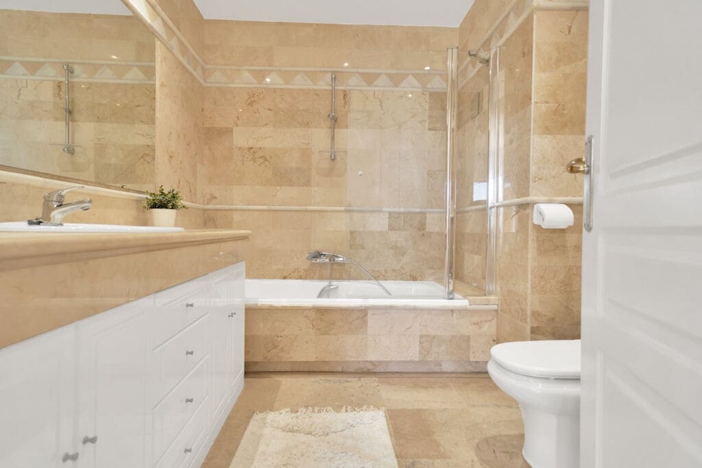 2 soverom Leilighet til salgs i Marbella med svømmebasseng - € 549 000 (Ref: 9479880)