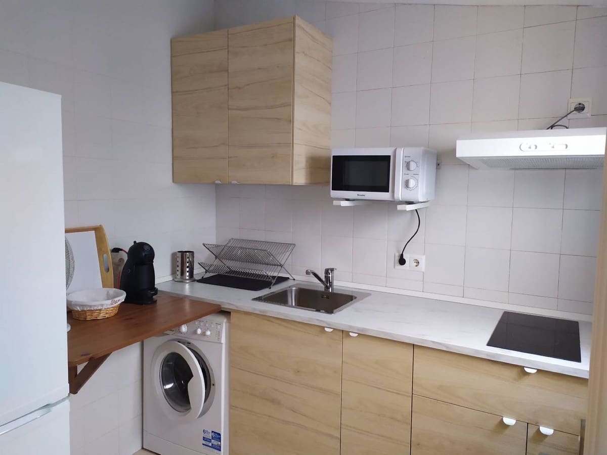 Casa de 2 habitaciones en Estepona en venta - 549.950 € (Ref: 9479885)