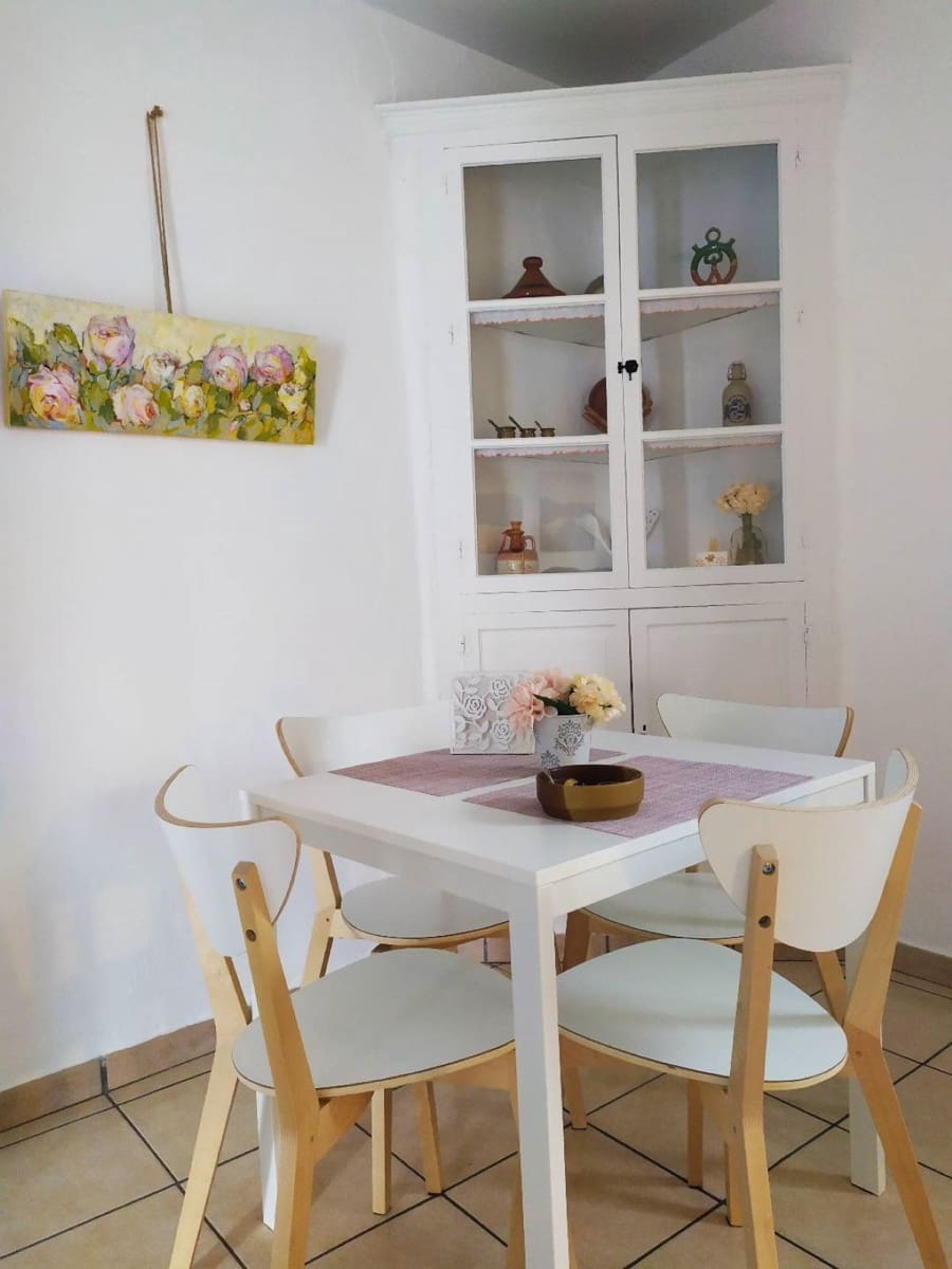 Casa de 2 habitaciones en Estepona en venta - 549.950 € (Ref: 9479885)