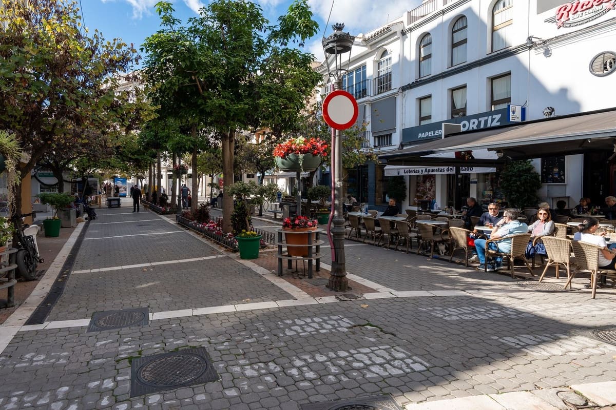 Casa de 2 habitaciones en Estepona en venta - 549.950 € (Ref: 9479885)