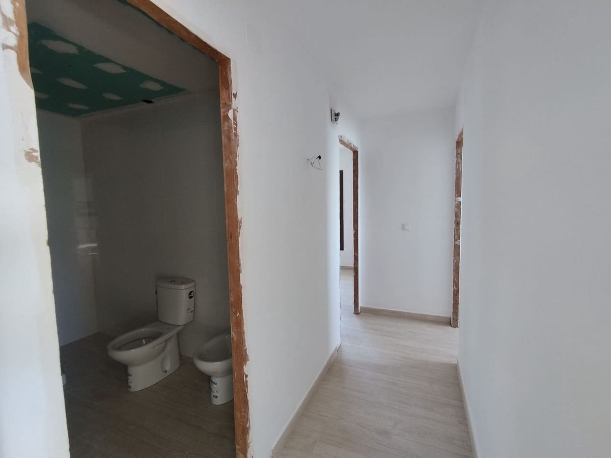2 slaapkamer Appartement te koop in Fuengirola met zwembad - € 550.000 (Ref: 9479887)
