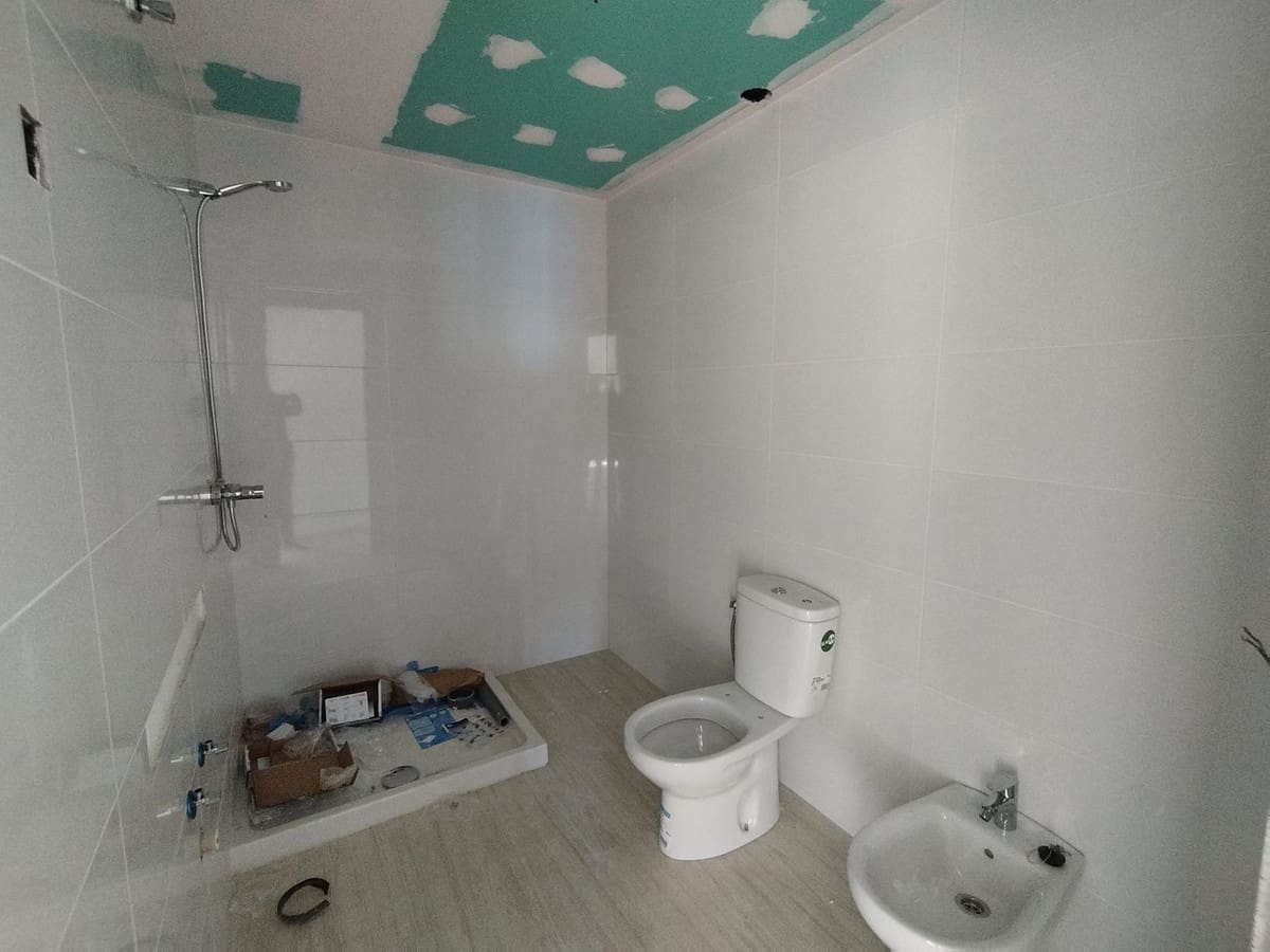 2 slaapkamer Appartement te koop in Fuengirola met zwembad - € 550.000 (Ref: 9479887)