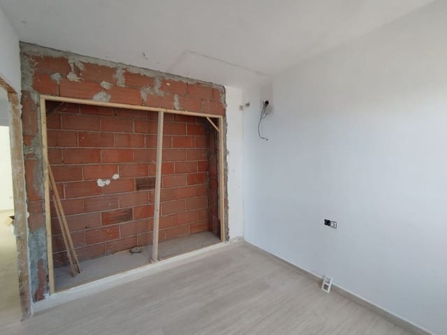 2 slaapkamer Appartement te koop in Centro ciudad, Fuengirola met zwembad - € 550.000 (Ref: 9479887)