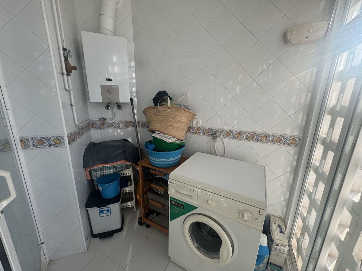 3 bedroom Apartment for sale in Las Chapas with pool garage - € 550,000 (Ref: 9479889)