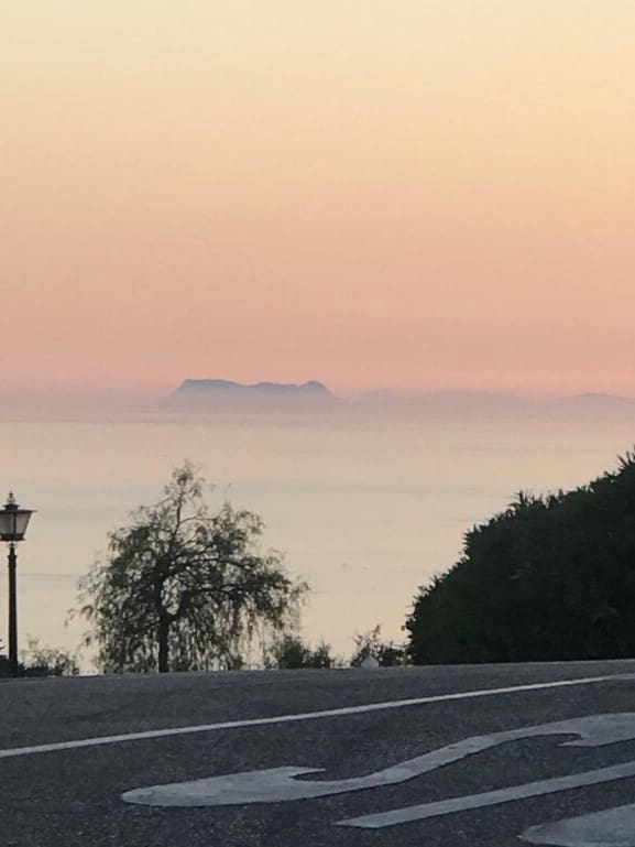 3 bedroom Apartment for sale in Los Monteros with pool garage - € 550,000 (Ref: 9479892)