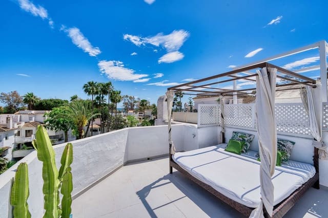 2 quarto Penthouse para venda em Elviria, Marbella com piscina garagem - 550 000 € (Ref: 9479896)
