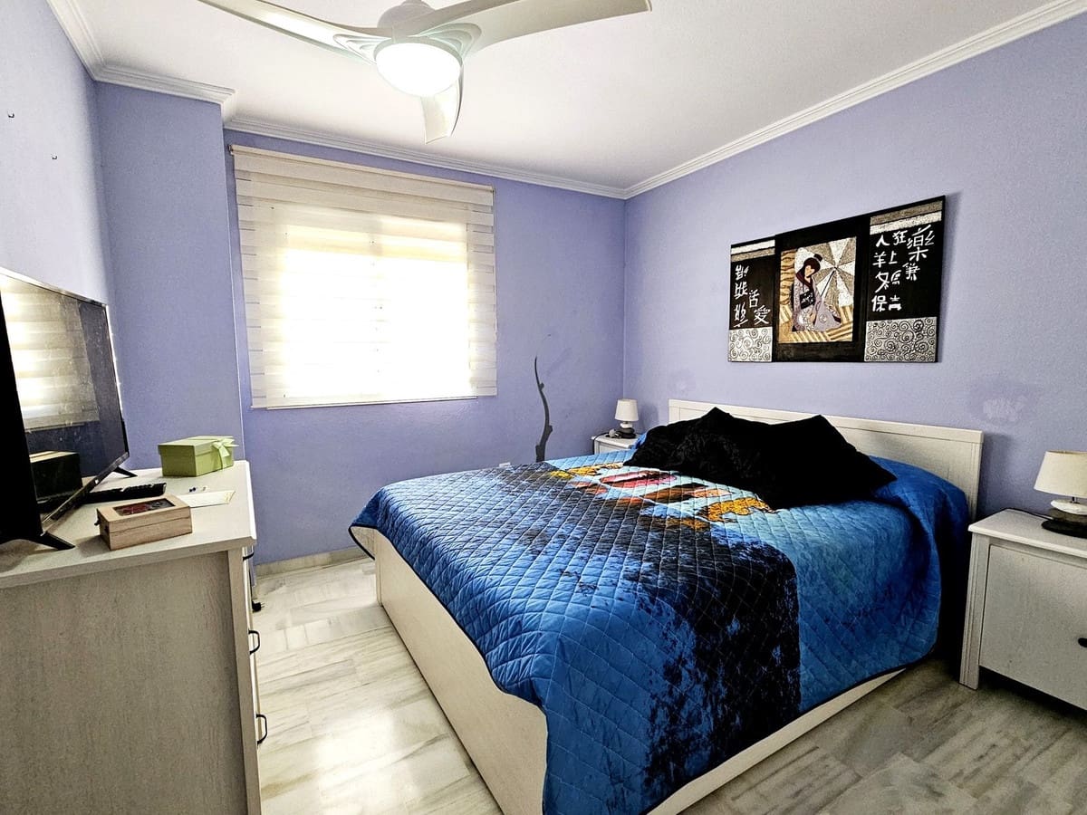 3 makuuhuone Paritalo myytävänä paikassa Bahia de Casares mukana uima-altaan - 550 000 € (Ref: 9479900)