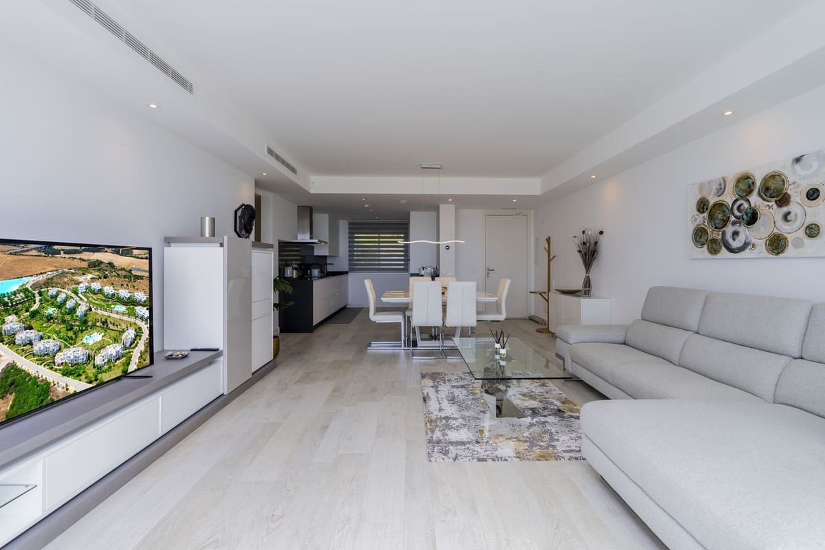 2 makuuhuone Huoneisto myytävänä paikassa Estepona mukana uima-altaan - 559 000 € (Ref: 9479904)