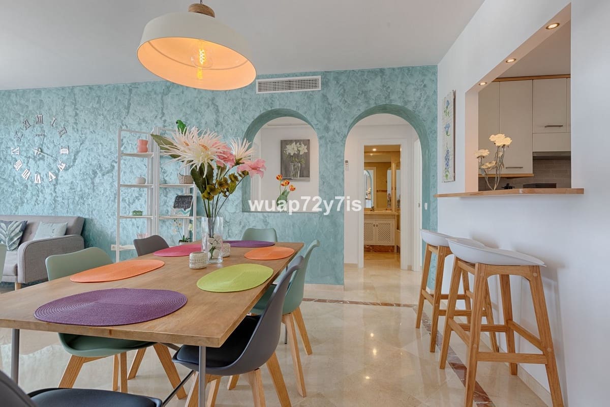 2 soveværelse Lejlighed til salg i Estepona med swimmingpool - € 559.000 (Ref: 9479905)