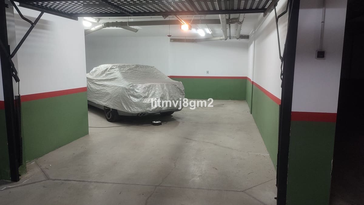 3 sypialnia Dom blizniak na sprzedaż w Mijas Costa z basenem - 560 000 € (Ref: 9479912)