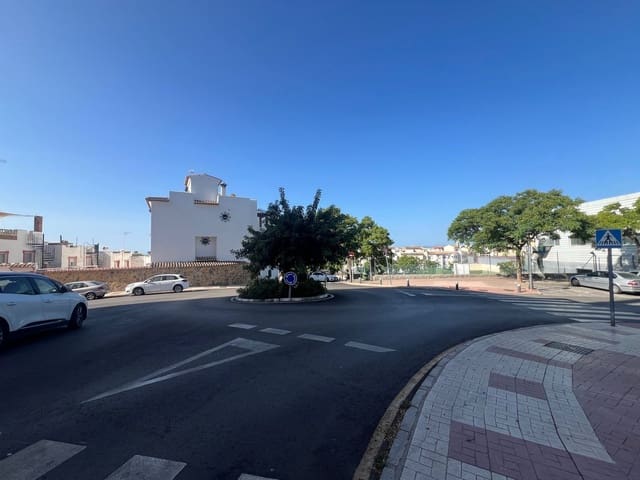4 soveværelse Byhus til salg i Centro, Estepona - € 560.000 (Ref: 9479914)