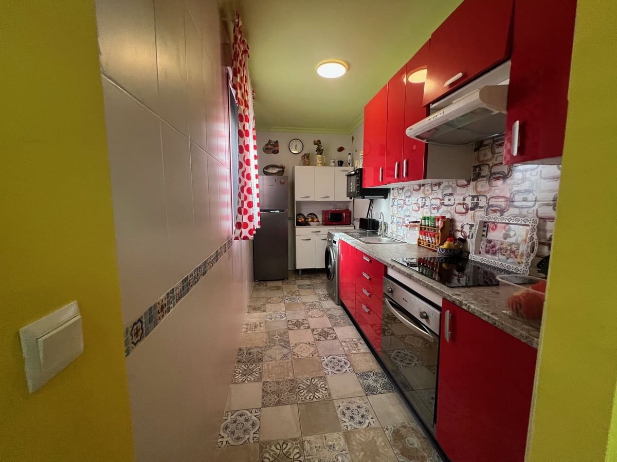 4 soveværelse Byhus til salg i Estepona - € 560.000 (Ref: 9479914)