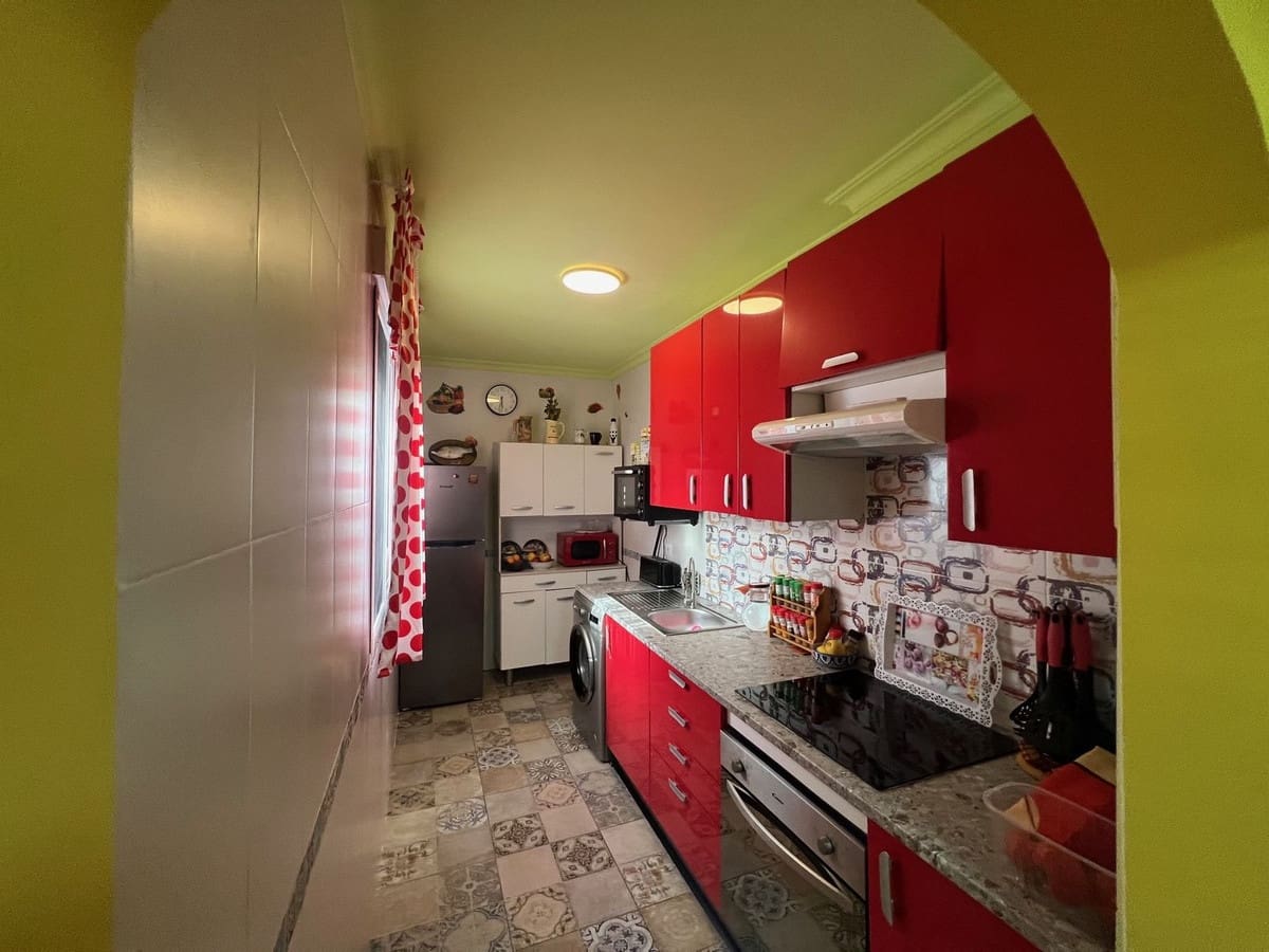 4 soveværelse Byhus til salg i Estepona - € 560.000 (Ref: 9479914)