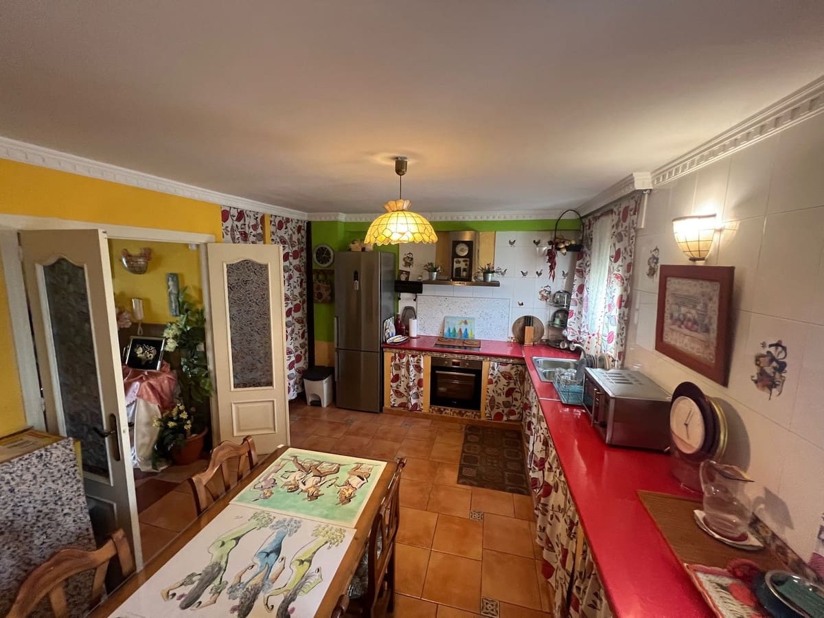 4 soveværelse Byhus til salg i Estepona - € 560.000 (Ref: 9479914)