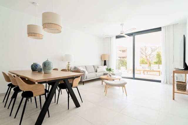 2 bedroom Apartment for sale in El Paraiso, Estepona with pool garage - € 570,000 (Ref: 9479926)