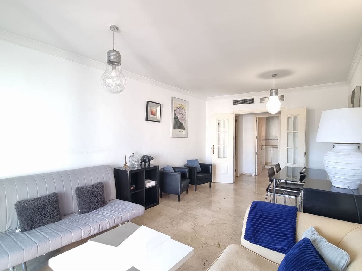2 bedroom Apartment for sale in Puerto Banus with pool garage - € 570,000 (Ref: 9479927)