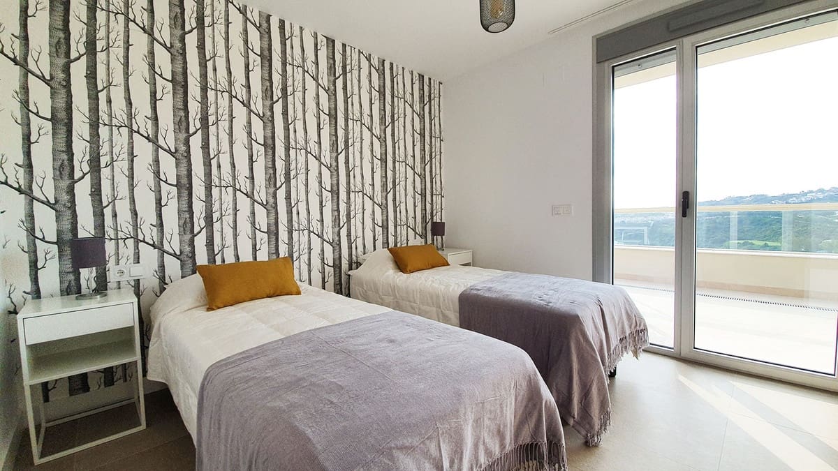 3 soveværelse Penthouse til salg i La Cala Golf med swimmingpool - € 570.000 (Ref: 9479929)