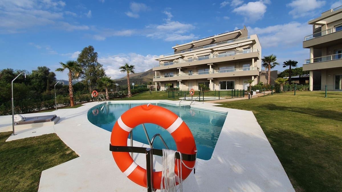 3 soveværelse Penthouse til salg i La Cala Golf med swimmingpool - € 570.000 (Ref: 9479929)