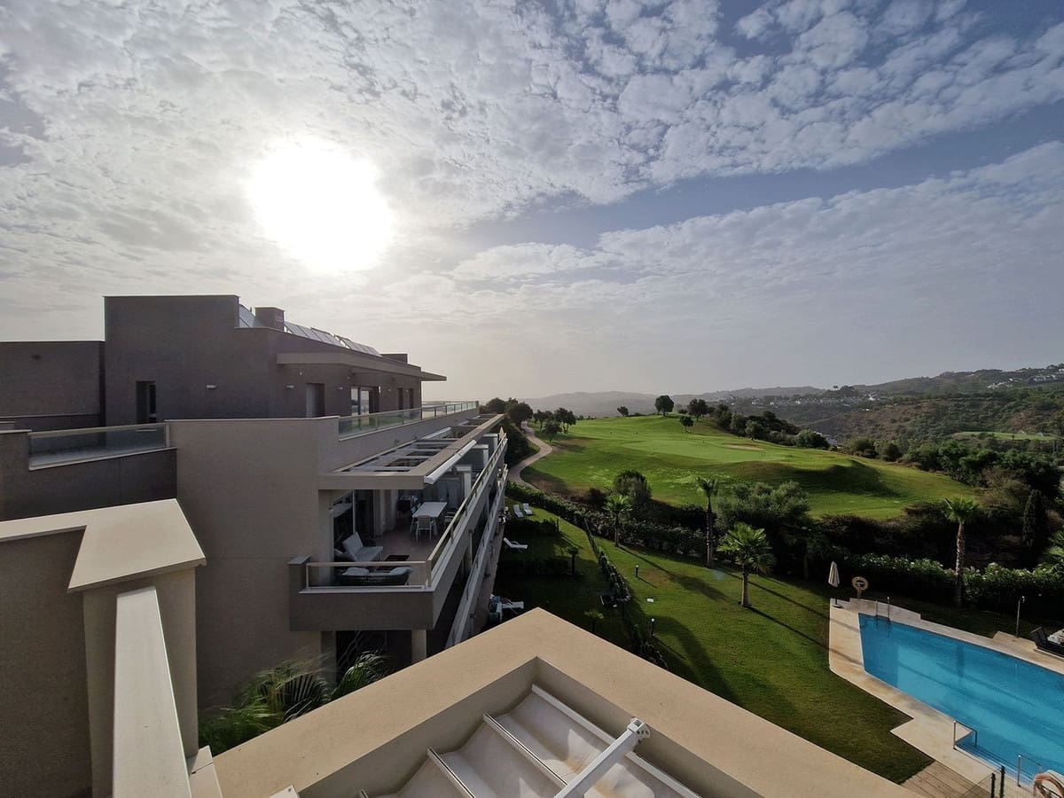3 soveværelse Penthouse til salg i La Cala Golf med swimmingpool - € 570.000 (Ref: 9479929)