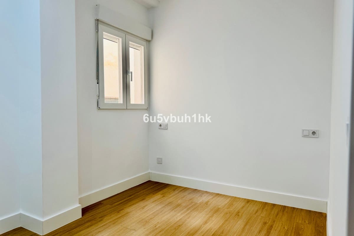 3 slaapkamer Appartement te koop in Malaga stad - € 575.000 (Ref: 9479935)