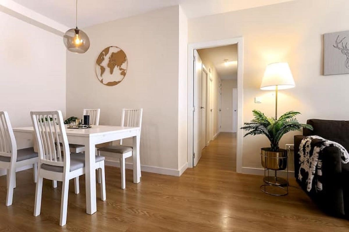 Apartamento de 4 habitaciones en Málaga ciudad en venta - 575.000 € (Ref: 9479937)