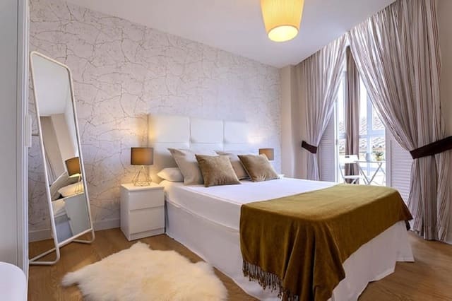 Apartamento de 4 habitaciones en Centro Historico, Málaga ciudad en venta - 575.000 € (Ref: 9479937)