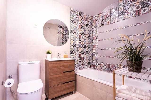 Apartamento de 4 habitaciones en Centro Historico, Málaga ciudad en venta - 575.000 € (Ref: 9479937)